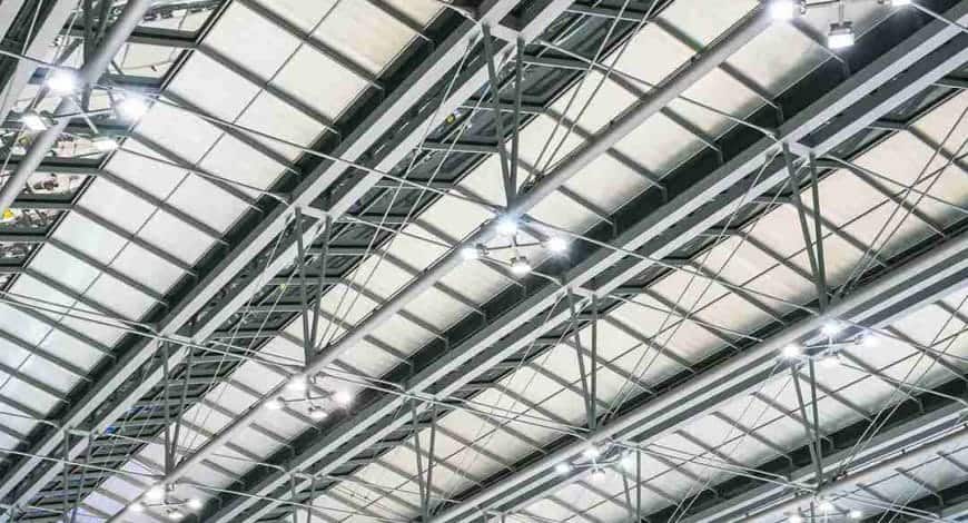 iluminação de galpão